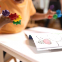 OOLY - Cuddly Cubs Bear Finger Crayons